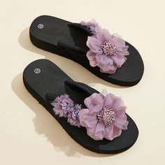 Шлепанцы с цветком Shein
