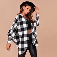 Пальто в клетку с оригинальным рукавом Shein