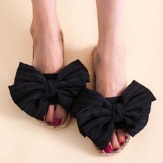 Шлепанцы с бантом Shein