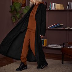 Вельветовое пальто макси с пуговицами Shein
