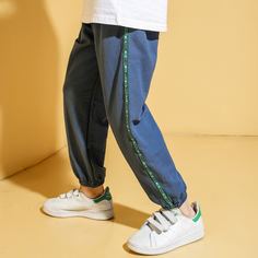 Спортивные брюки с текстовым рисунком для мальчиков Shein