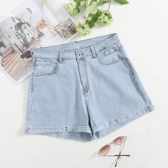 Однотонные джинсовые шорты размера плюс Shein