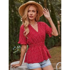 Блузка с принтом сердечка Shein