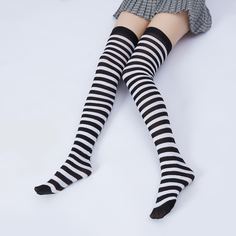 Длинные носки в полоску Shein