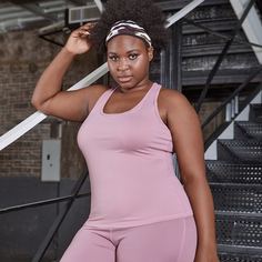 Одноцветный Спортивные топы размера плюс Shein