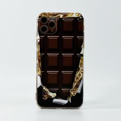 Чехол для iPhone с узором шоколада Shein
