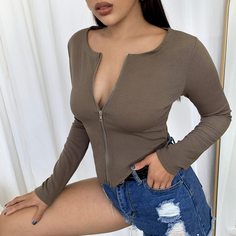 Асимметричный однотонный топ с молнией Shein
