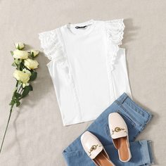 Топ с вышивкой из сетки и оборками Shein