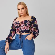 Кроп топ размера плюс с цветочным принтом и воротником-сердечком Shein