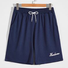 на кулиске буква Повседневный Мужские шорты Shein