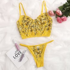 Комплект сетчатого нижнего белья на косточках с вышивкой Shein