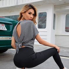 с разрезом Одноцветный Повседневный Футболки Shein