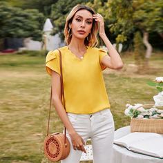 Однотонная блузка Shein
