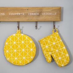 Теплоизолированная подушка в клетку 1шт Shein