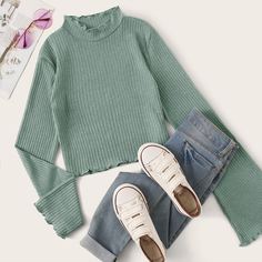 Вязаный топ с оригинальной отделкой и воротником-стойкой Shein