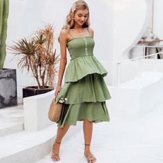 платье на бретелях со складкой Shein