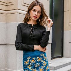 Вязаный свитер в рубчик со шнурком Shein