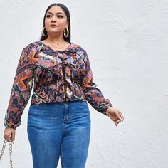 Блузка размера плюс с воротником-бантом и принтом Shein