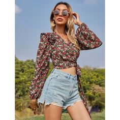Блуза с цветочным принтом Shein