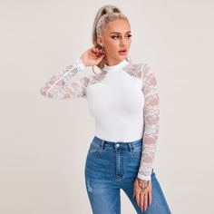 Футболка с кружевным рукавом Shein