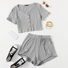 Короткий топ и шорты Shein