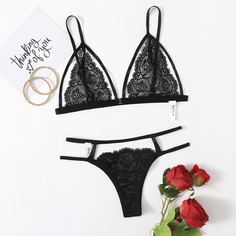 Комплект кружевного нижнего белья Shein