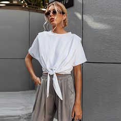 С батом перед Одноцветный Повседневный Футболки Shein