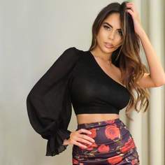 Короткий топ на одно плечо Shein