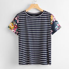 Полосатая футболка с цветочным принтом Shein