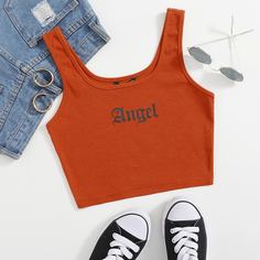 Трикотажный короткий топ с текстовым принтом Shein