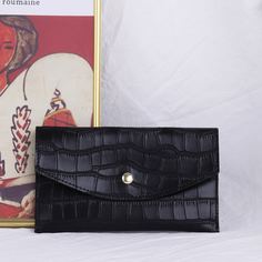 Кошелек на кнопках с тиснением под крокодила Shein