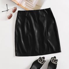 Юбка из искусственной кожи с разрезом Shein
