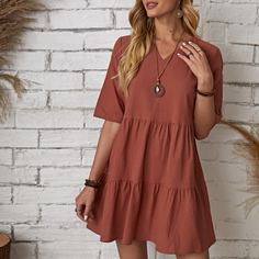 Однотонное платье с половинным рукавом Shein