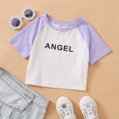 Контрастная футболка с текстовым принтоя для девочек Shein