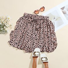 Шорты с поясом и далматинским принтом Shein