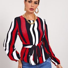 Топ в полоску с поясом Shein
