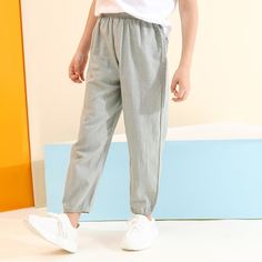 Однотонные брюки для мальчиков Shein