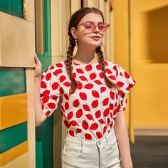 Блузка с принтом фруктов Shein