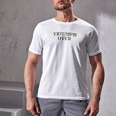 Мужская спортивная футболка с камуфляжным принтом и монограммой Shein