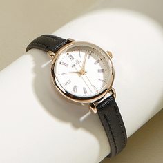 1шт круглые стрелочные наручные часы Shein