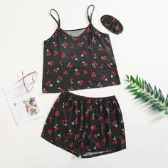 Пижама и маска для сна размера плюс с принтом вишни Shein