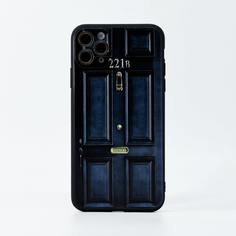 Чехол для iPhone с узором двери Shein