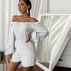 Комбинезон с открытыми плечами в полоску Shein