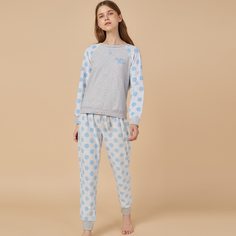 Пижама в горошек с текстовым принтом Shein
