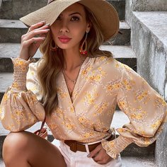 с оборками Цветочный Бохо Блузы Shein