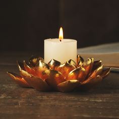 Подсвечник в форме лотоса Shein