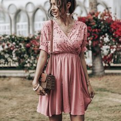 Платье с ажурной вышивкой Shein