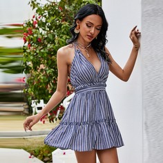 Платье на бретельках с открытой спиной в полоску Shein