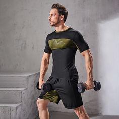 Мужская контрастная спортивная футболка и шорты Shein