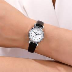 1шт круглые стрелочные кварцевые часы Shein